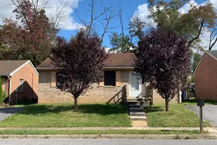 356 Yorkshire Dr, Hagerstown, MD 21740 - Photo 2