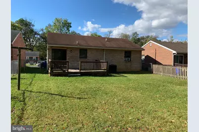 356 Yorkshire Drive, Hagerstown, MD 21740 - Photo 2
