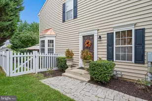 9436 Morning Walk Dr, Hagerstown, MD 21740 - Photo 2