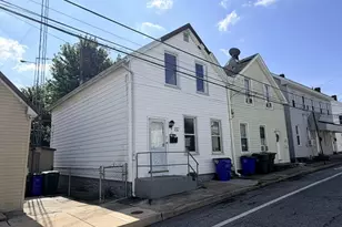 132 High St, Hagerstown, MD 21740 - Photo 2