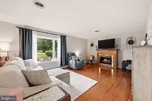 17217 Lappans Rd, Hagerstown, MD 21740 - Photo 6