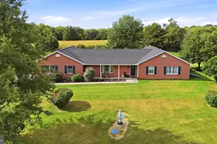 17217 Lappans Rd, Hagerstown, MD 21740 - Photo 1