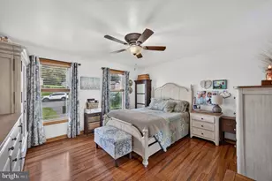 823 Medway Rd, Hagerstown, MD 21740 - Photo 16