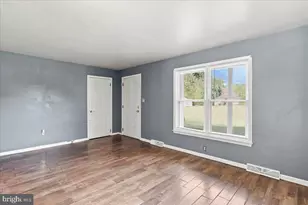 16387 Spielman Rd, Williamsport, MD 21795 - Photo 8