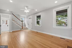 224 E Irvin Ave, Hagerstown, MD 21742 - Photo 2