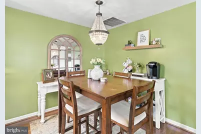 1606 Woodlands Run, Hagerstown, MD 21742 - Photo 8