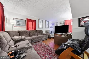 15 Fairground Ave, Hagerstown, MD 21740 - Photo 4
