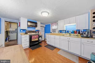 15 Fairground Ave, Hagerstown, MD 21740 - Photo 20