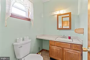 13640 Village Mill Dr, Maugansville, MD 21767 - Photo 18