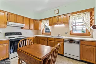 13640 Village Mill Dr, Maugansville, MD 21767 - Photo 14