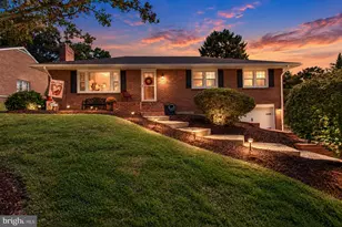16821 Hampton Rd, Williamsport, MD 21795 - Photo 1
