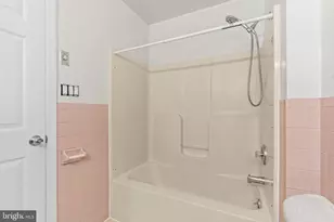 1213 S Pointe Dr, Hagerstown, MD 21740 - Photo 20