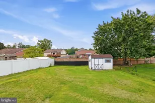 1045 W Irvin Ave, Hagerstown, MD 21742 - Photo 34