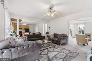 20508 Woodbridge Dr, Hagerstown, MD 21742 - Photo 18