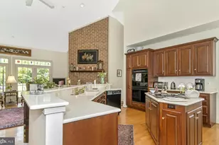 20514 Campbell Ct, Hagerstown, MD 21740 - Photo 4