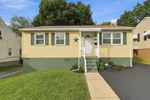 1089 Marshall St, Hagerstown, MD 21740 - Photo 1