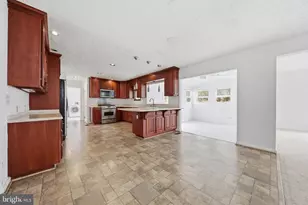 19410 Portsmouth Dr, Hagerstown, MD 21742 - Photo 12