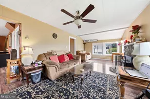 25327 Highfield Rd, Cascade, MD 21719 - Photo 4