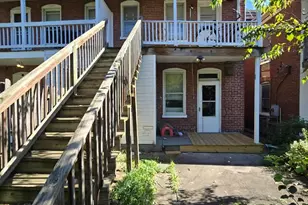 235 Locust St, Hagerstown, MD 21740 - Photo 2