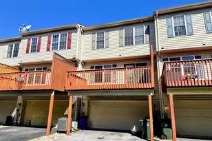 1121 Lindsay Ln, Hagerstown, MD 21742 - Photo 2