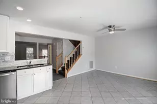 1121 Lindsay Ln, Hagerstown, MD 21742 - Photo 8