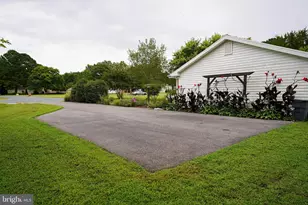 7209 Opal Cir, Hebron, MD 21830 - Photo 12