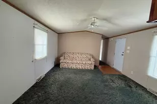 9241 Clare Cir, Delmar, MD 21875 - Photo 10