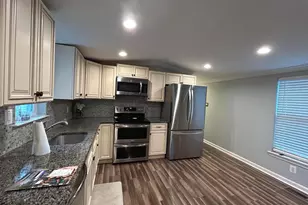 318 Holiday St, Fruitland, MD 21826 - Photo 6