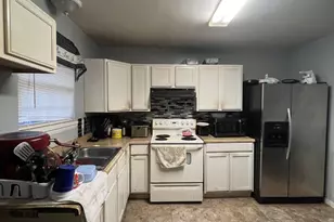 304 Elizabeth Ave, Fruitland, MD 21826 - Photo 2