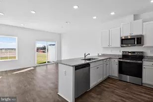 211 Clement Loop, Salisbury, MD 21804 - Photo 4