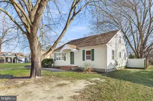 105 Spruce St, Fruitland, MD 21826 - Photo 2