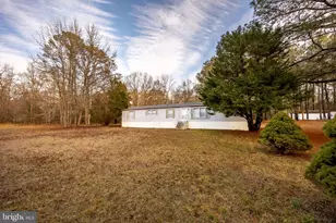 22147 Royal Oak Rd, Quantico, MD 21856 - Photo 2