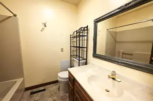 29325 W Line Rd, Delmar, MD 21875 - Photo 40