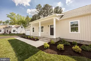 129 Holly Hill Ct, Fruitland, MD 21826 - Photo 2