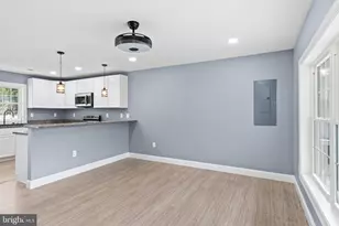 703 E East St, Delmar, MD 21875 - Photo 4