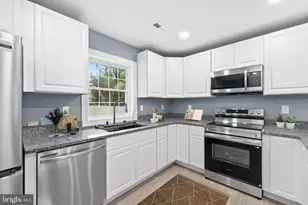 703 E East St, Delmar, MD 21875 - Photo 18