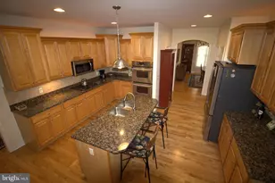 25392 Club Cir, Quantico, MD 21856 - Photo 6