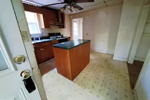 726 S Camden Ave, Fruitland, MD 21826 - Photo 6