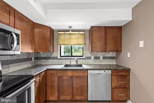 228 Canal Park Dr, Salisbury, MD 21804 - Photo 10