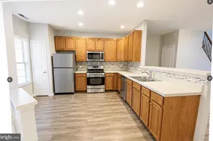 9042 Executive Club Dr, Delmar, MD 21875 - Photo 8