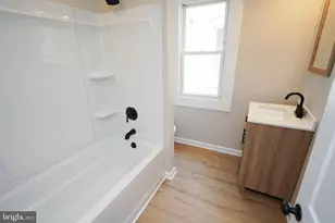 216 S Pennsylvania Ave, Delmar, MD 21875 - Photo 28