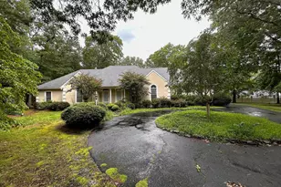 30808 Foxchase Dr, Salisbury, MD 21804 - Photo 2