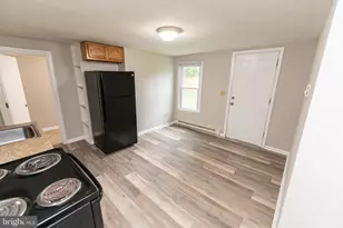 208 E East St, Delmar, MD 21875 - Photo 14