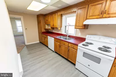 300 E Pine Street, Delmar, MD 21875 - Photo 18