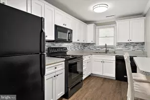 1701 N Baltimore Ave, Ocean City, MD 21842 - Photo 16