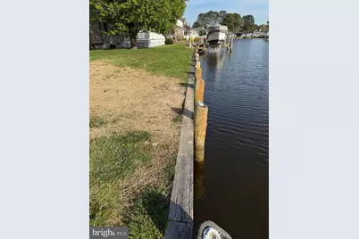 392 Ocean Pkwy, Ocean Pines, MD 21811 - Photo 2