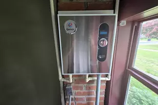 8 Front St, Pocomoke City, MD 21851 - Photo 14