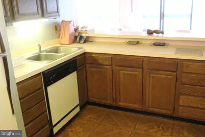 9900 Coastal Highway #707, Ocean City, MD 21842 - Photo 10