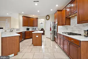 8705 Habitat Ct, Berlin, MD 21811 - Photo 1