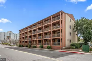 203 33rd St, Ocean City, MD 21842 - Photo 2